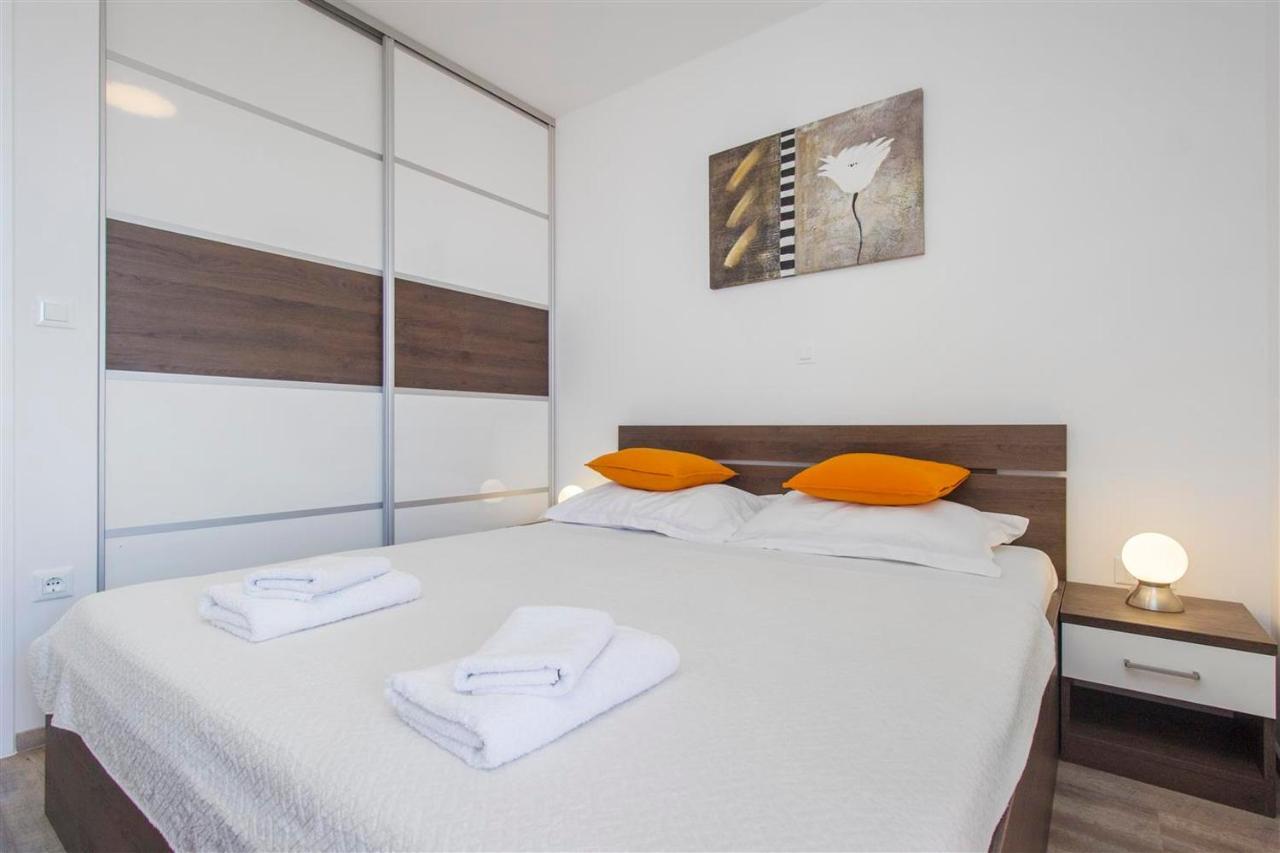 Villa Top Of Murter, One Bedroom Apartment Exterior photo